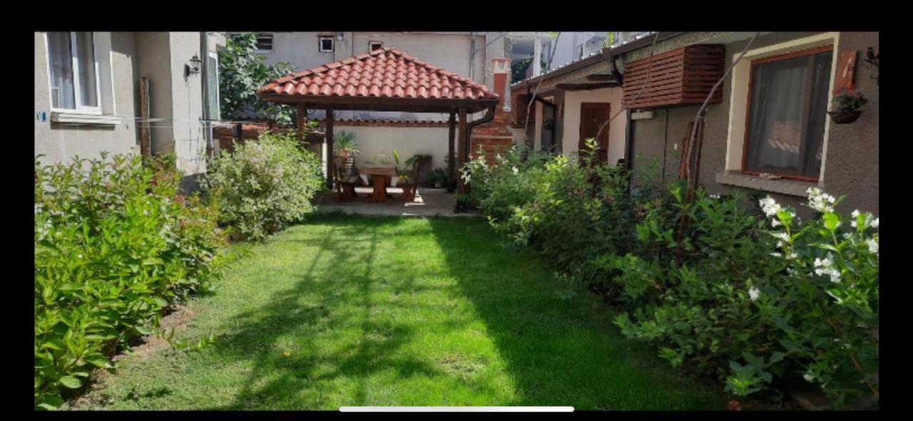 Guest House Ofilovi Nesebar Luaran gambar